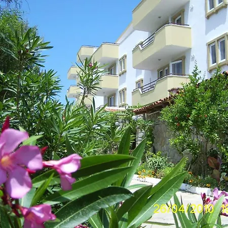 Uslu Hotel Royal Yachting *