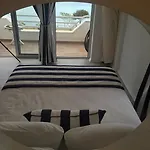 Uslu Hotel Royal Yachting מלון