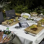 Uslu Hotel Royal Yachting מלון Topanca Adası