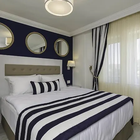 Uslu Hotel Royal Yachting Topanca Adası