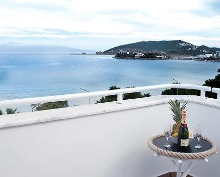 Uslu Hotel Royal Yachting Topanca Adası