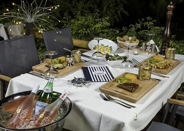 Uslu Hotel Royal Yachting Hotel Topanca Adası