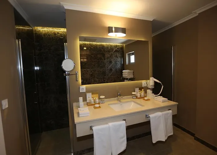 Uslu Hotel Royal Yachting Topanca Adası